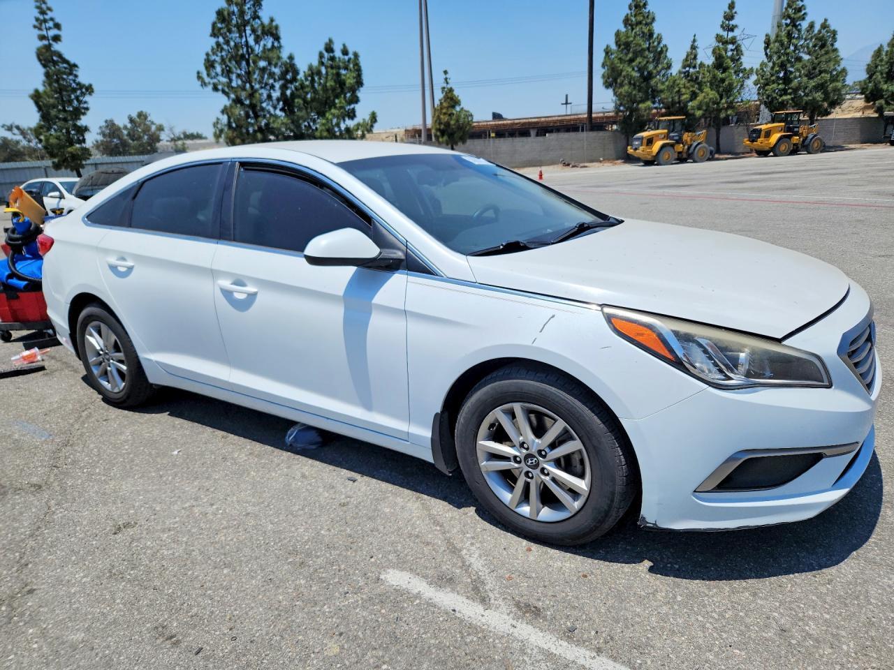 2016 Hyundai Sonata Se - Фото 4