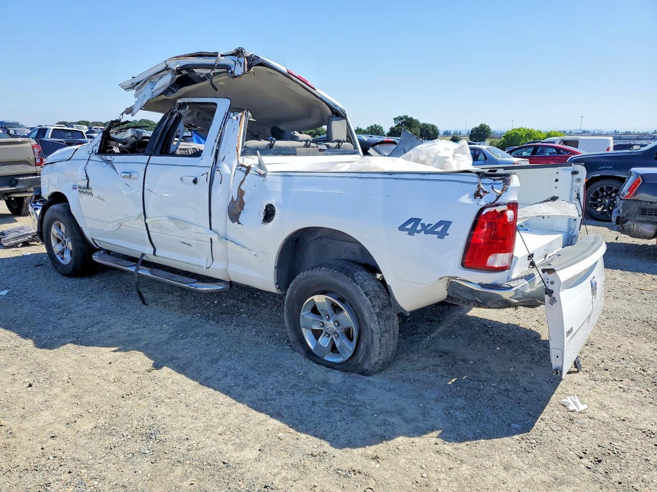 2017 Ram 1500 Slt - Фото 2