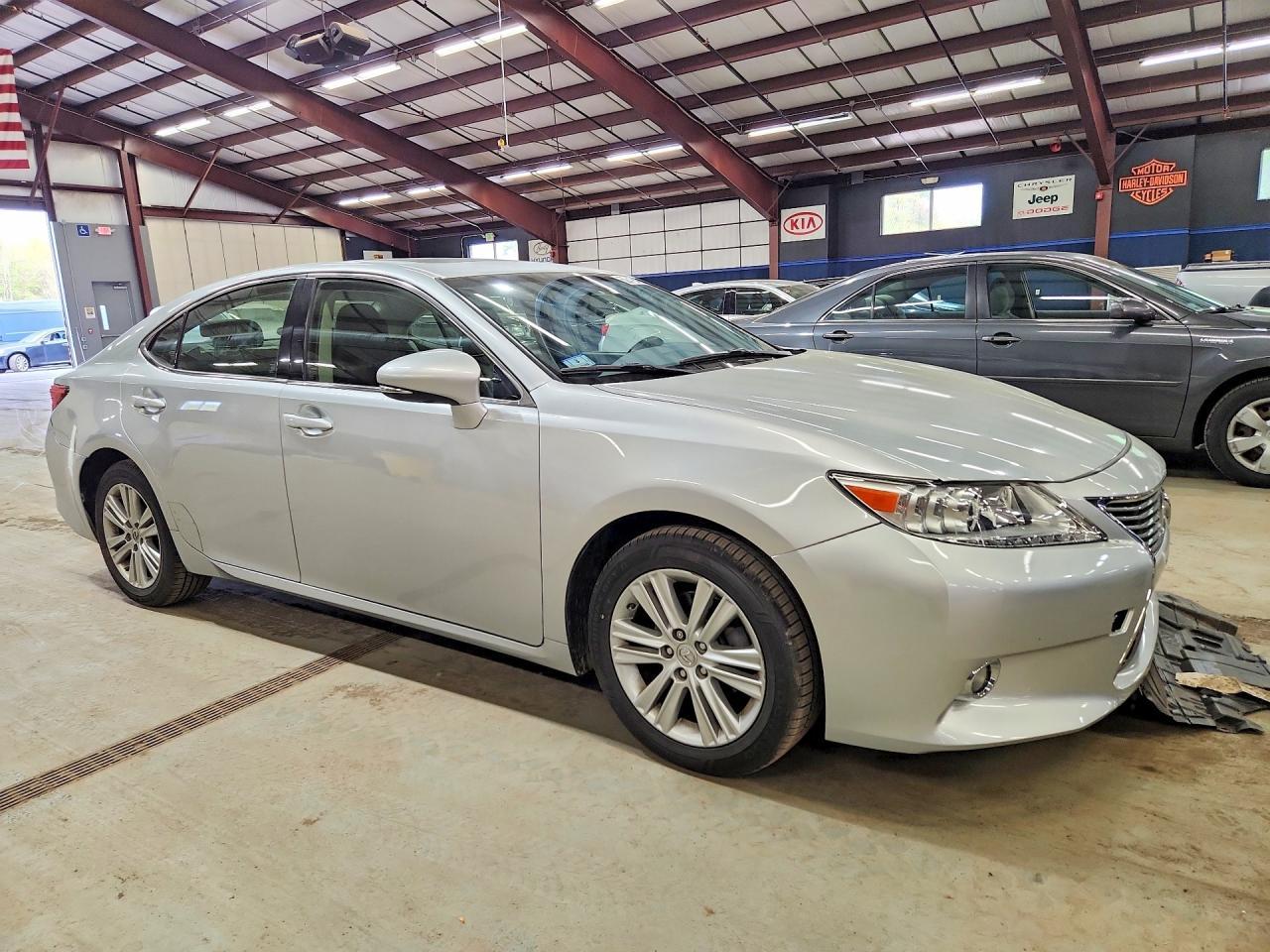 2015 Lexus Es 350 - Фото 4