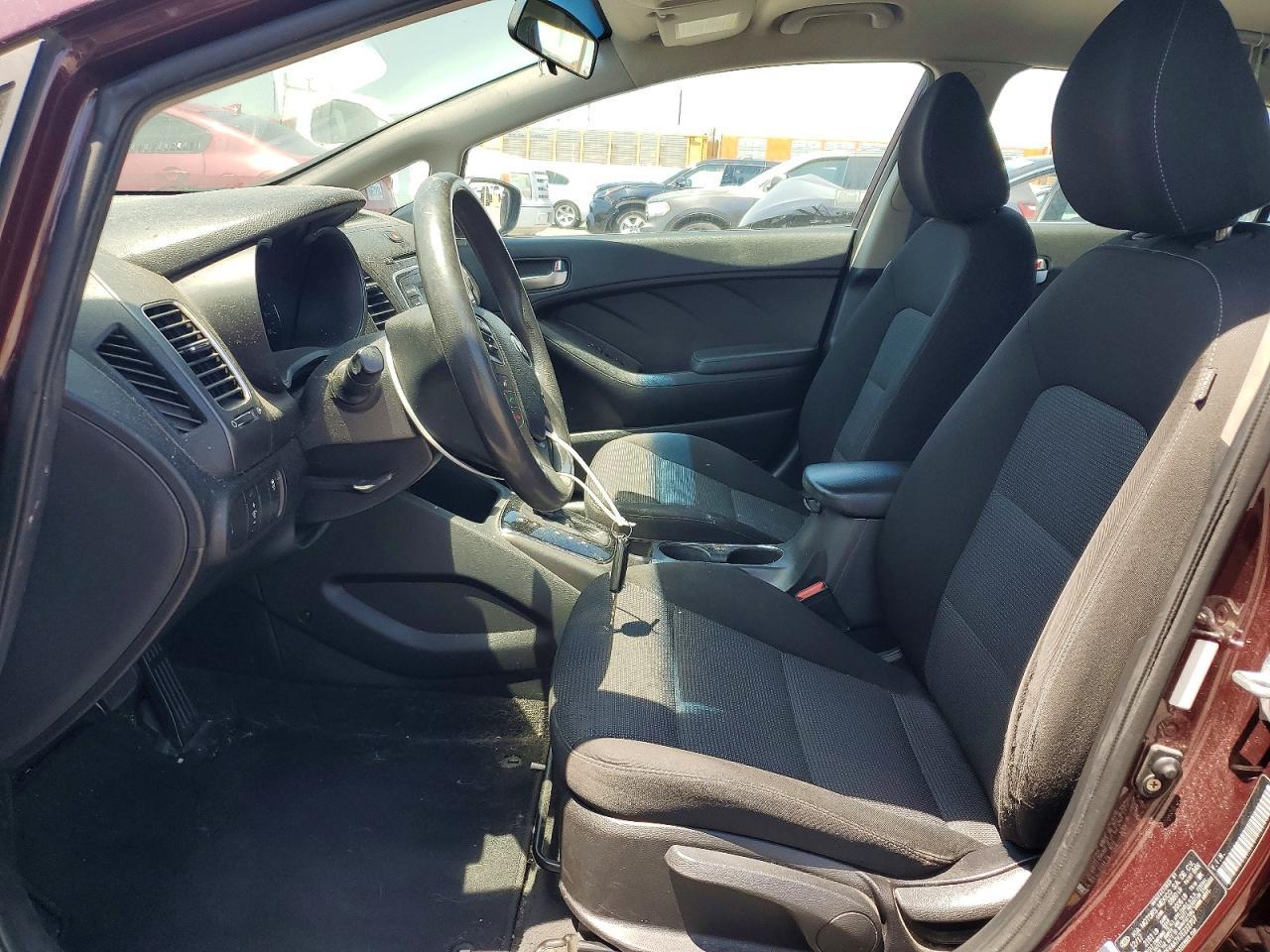 2018 Kia Forte - Фото 7