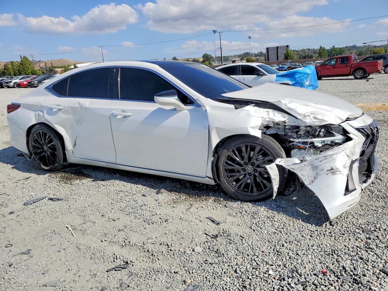 2020 Lexus Es 350 - Фото 4
