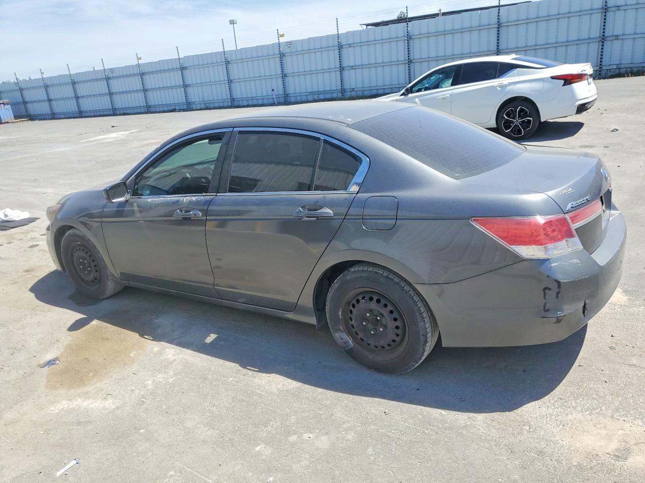 2012 Honda Accord Lx - Фото 2