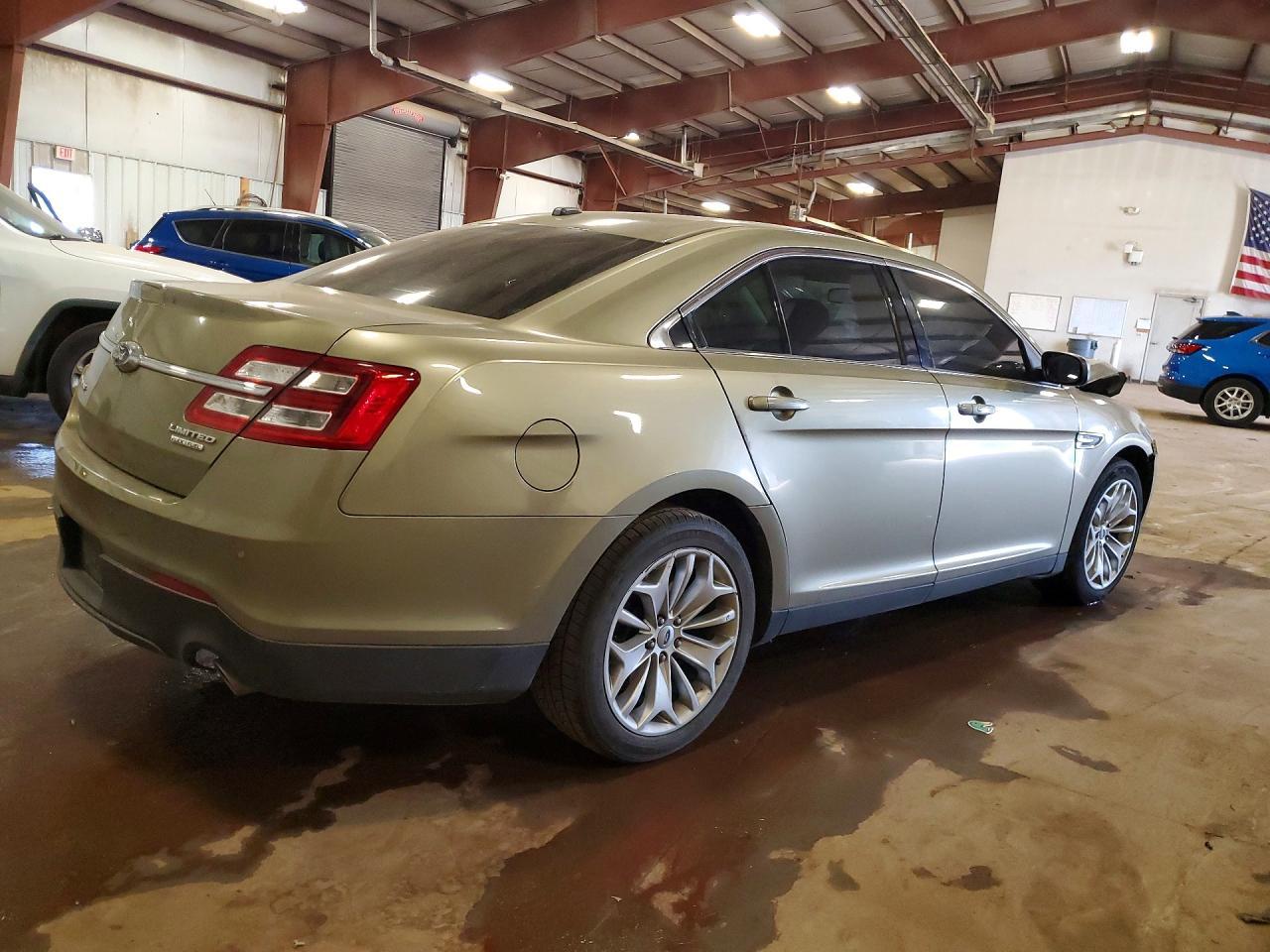 2013 Ford Taurus Limited - Фото 3