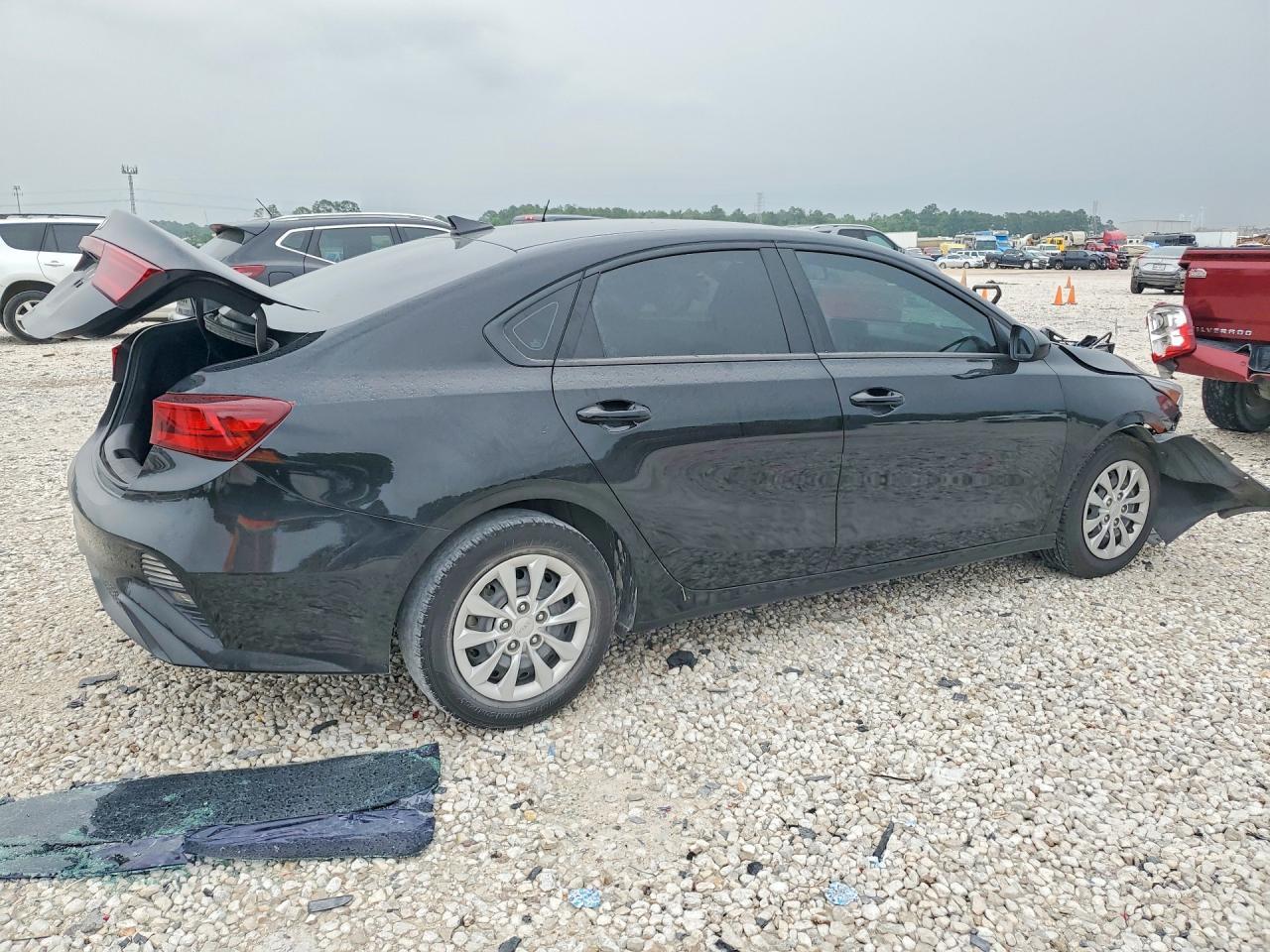 2024 Kia Forte Lx - Фото 3
