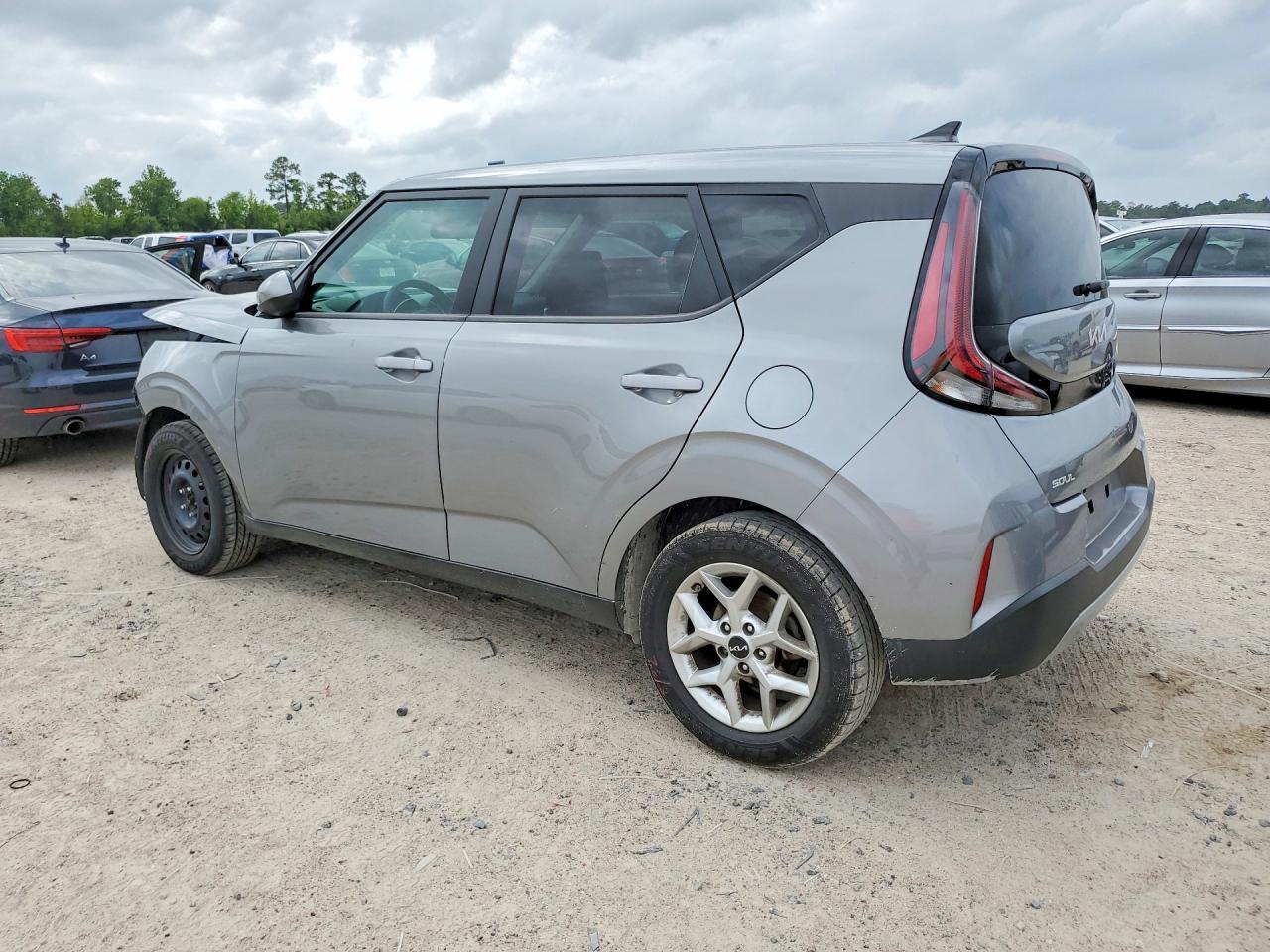 2023 Kia Soul Lx - Фото 2