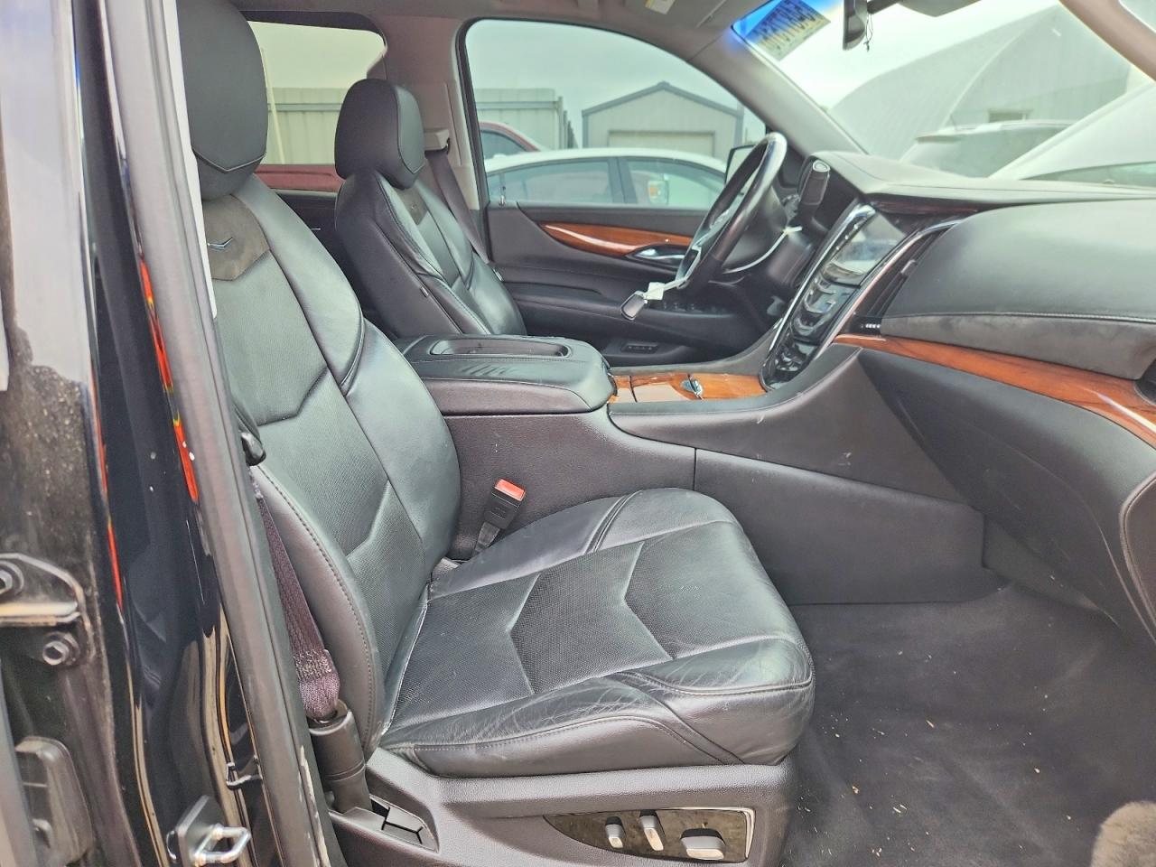 2015 Cadillac Escalade Premium - Фото 7