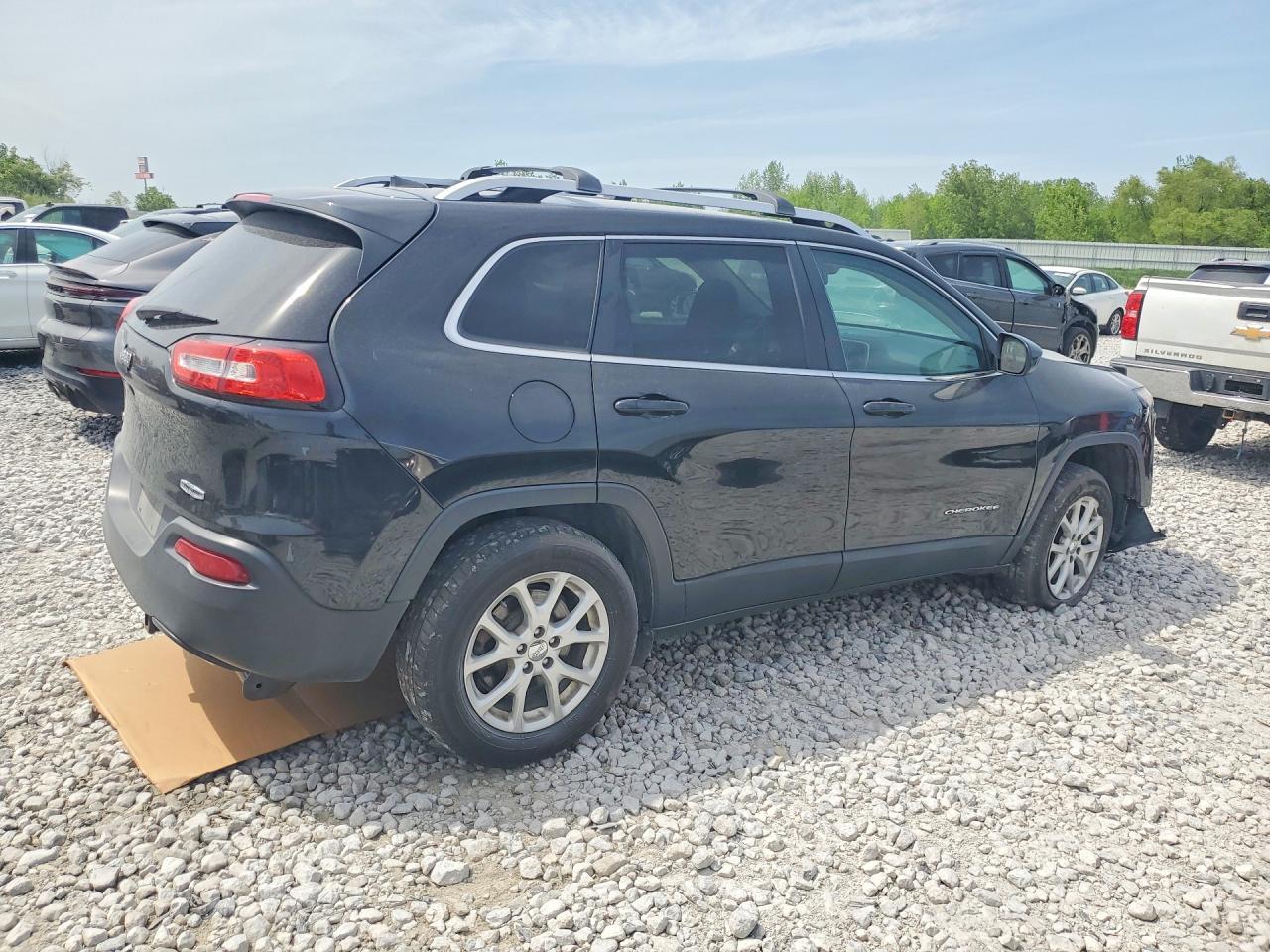 2016 Jeep Cherokee Latitude - Фото 3