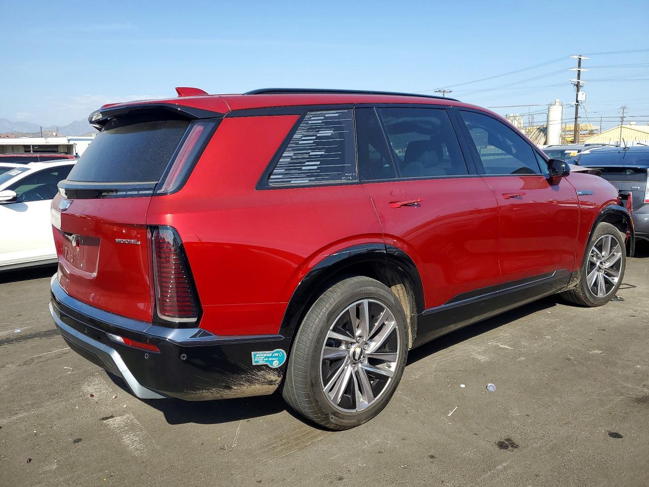 2026 Cadillac Vistiq Sport - Image 3
