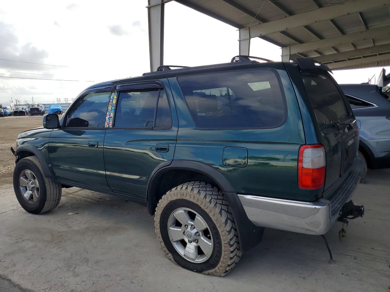 2000 Toyota 4Runner Sr5 - Фото 2