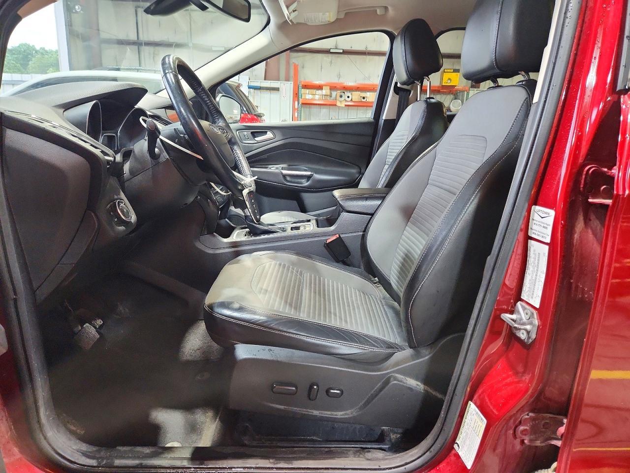 2017 Ford Escape Titanium - Image 7