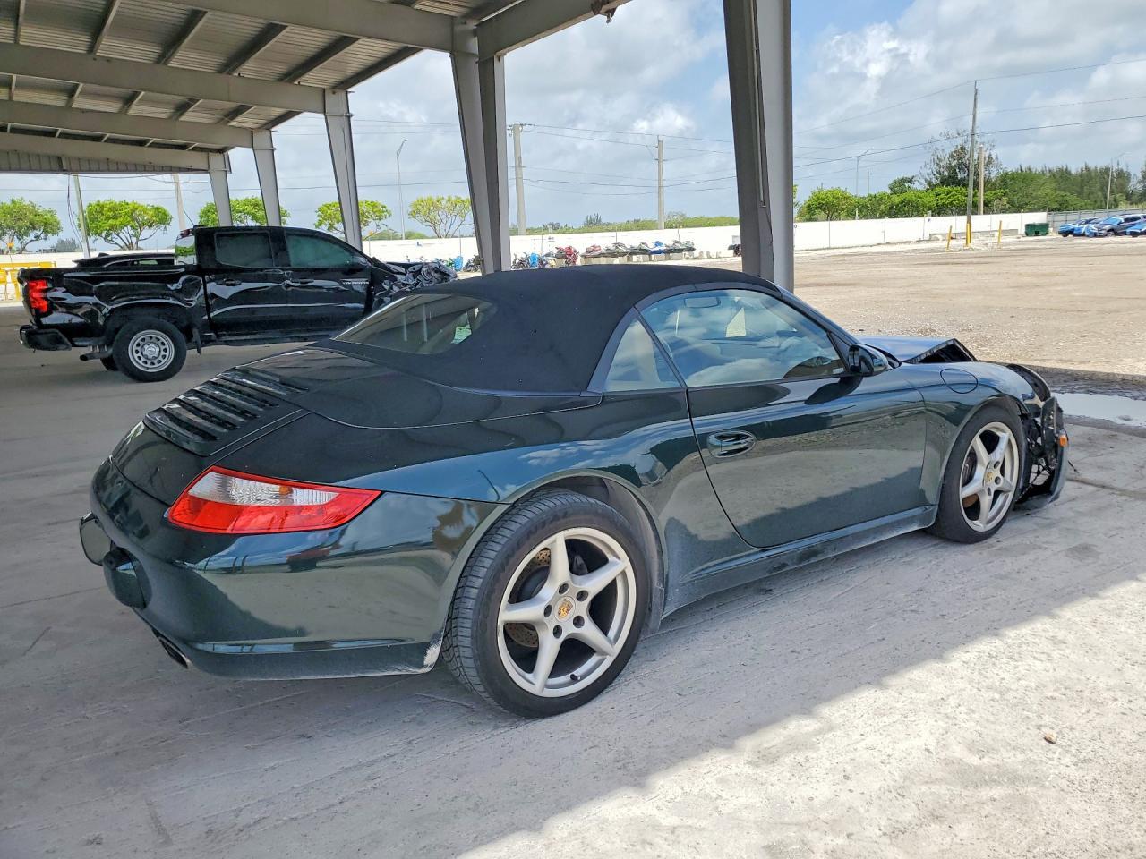 2005 Porsche 911 New Generation Carrera Cabriolet - Image 3