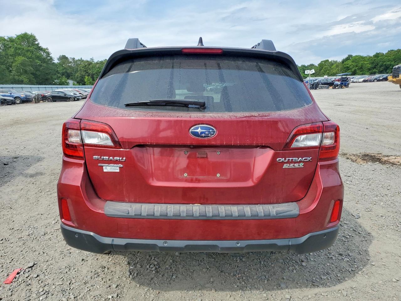 2017 Subaru Outback 2.5I Limited - Image 6