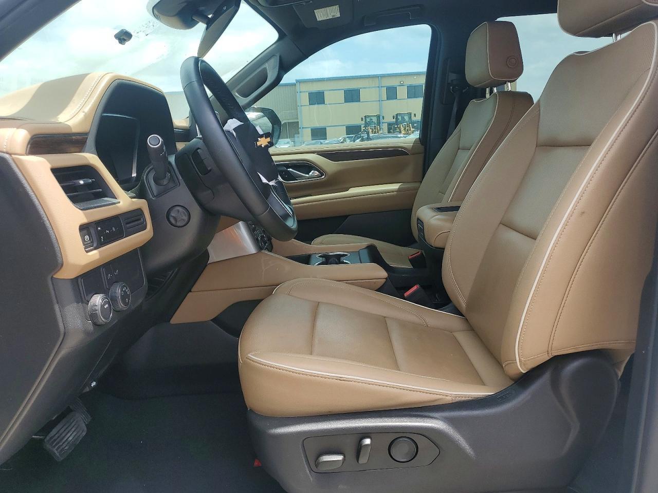 2023 Chevrolet Tahoe C1500 Premier - Image 7
