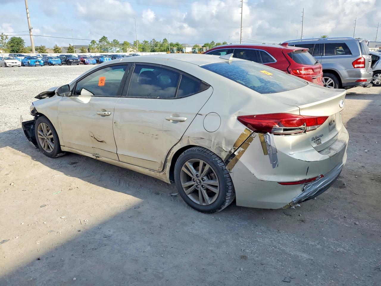 2018 Hyundai Elantra Value Edition - Фото 2