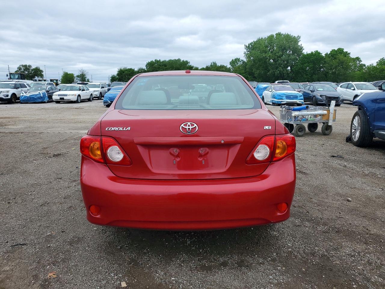 2009 Toyota Corolla Le - Image 6