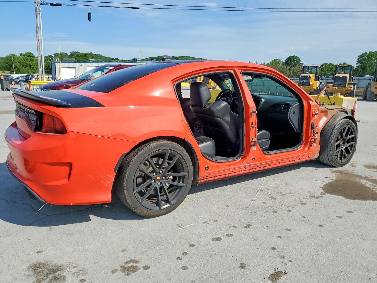 2019 Dodge Charger Scat Pack - Image 3