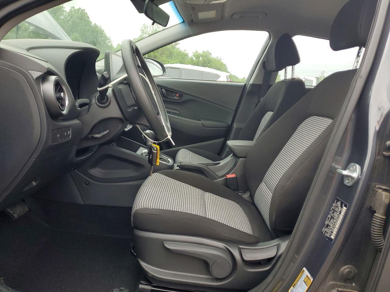 2022 Hyundai Kona Se - Image 7