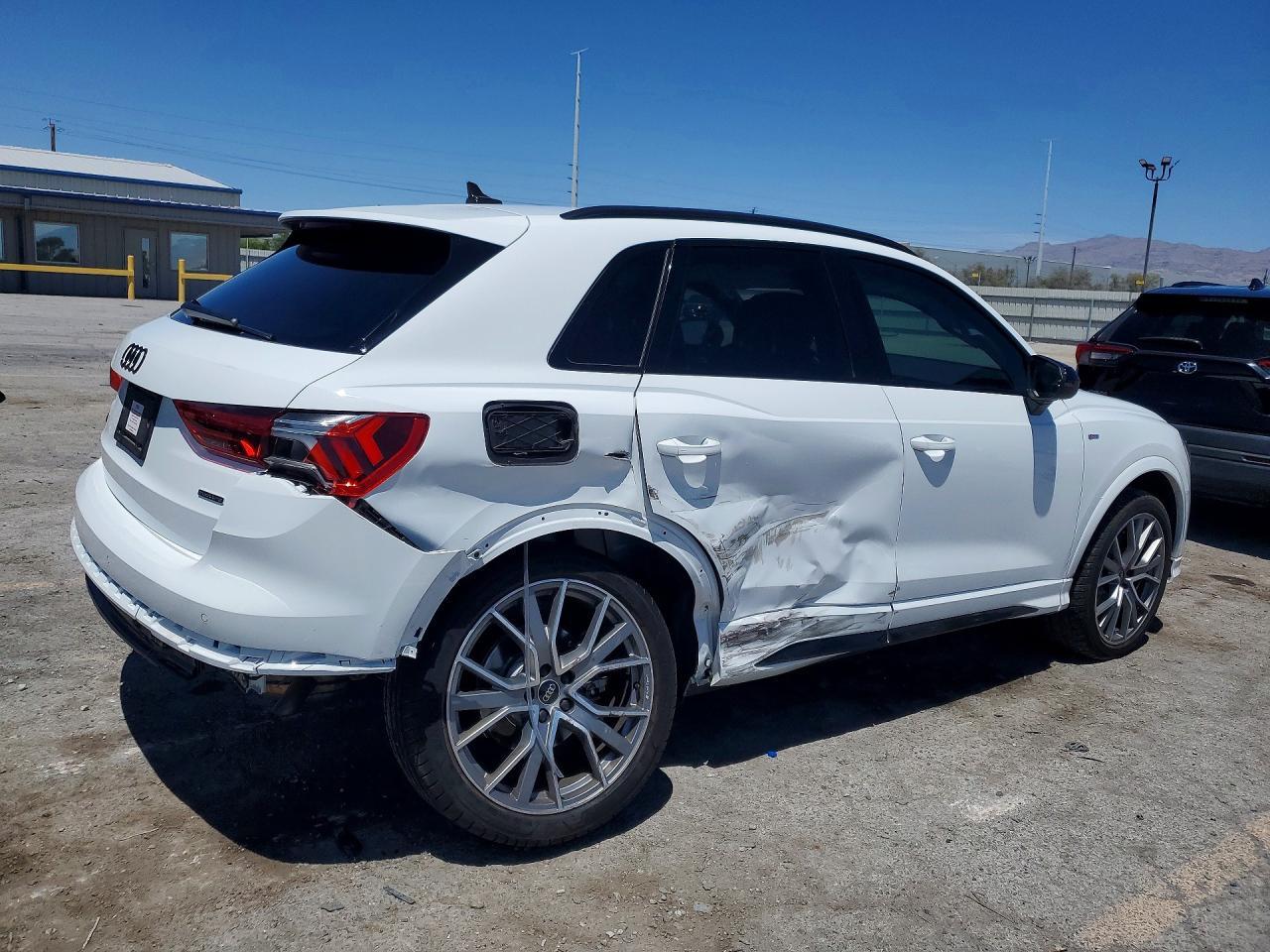2025 Audi Q3 Premium Plus S Line 45 - Фото 3