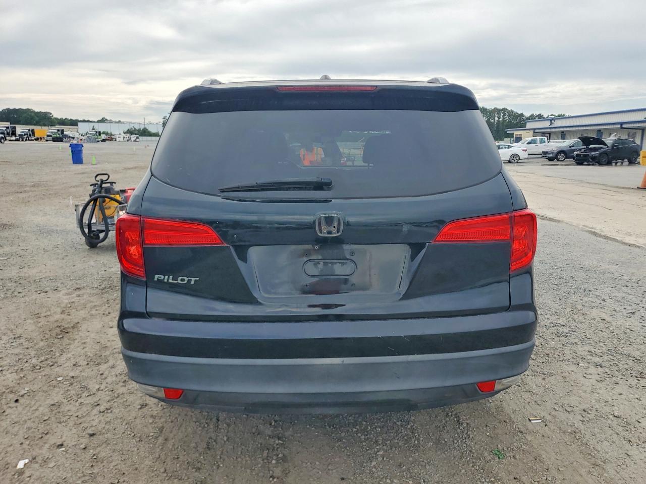 2016 Honda Pilot Ex - Image 6