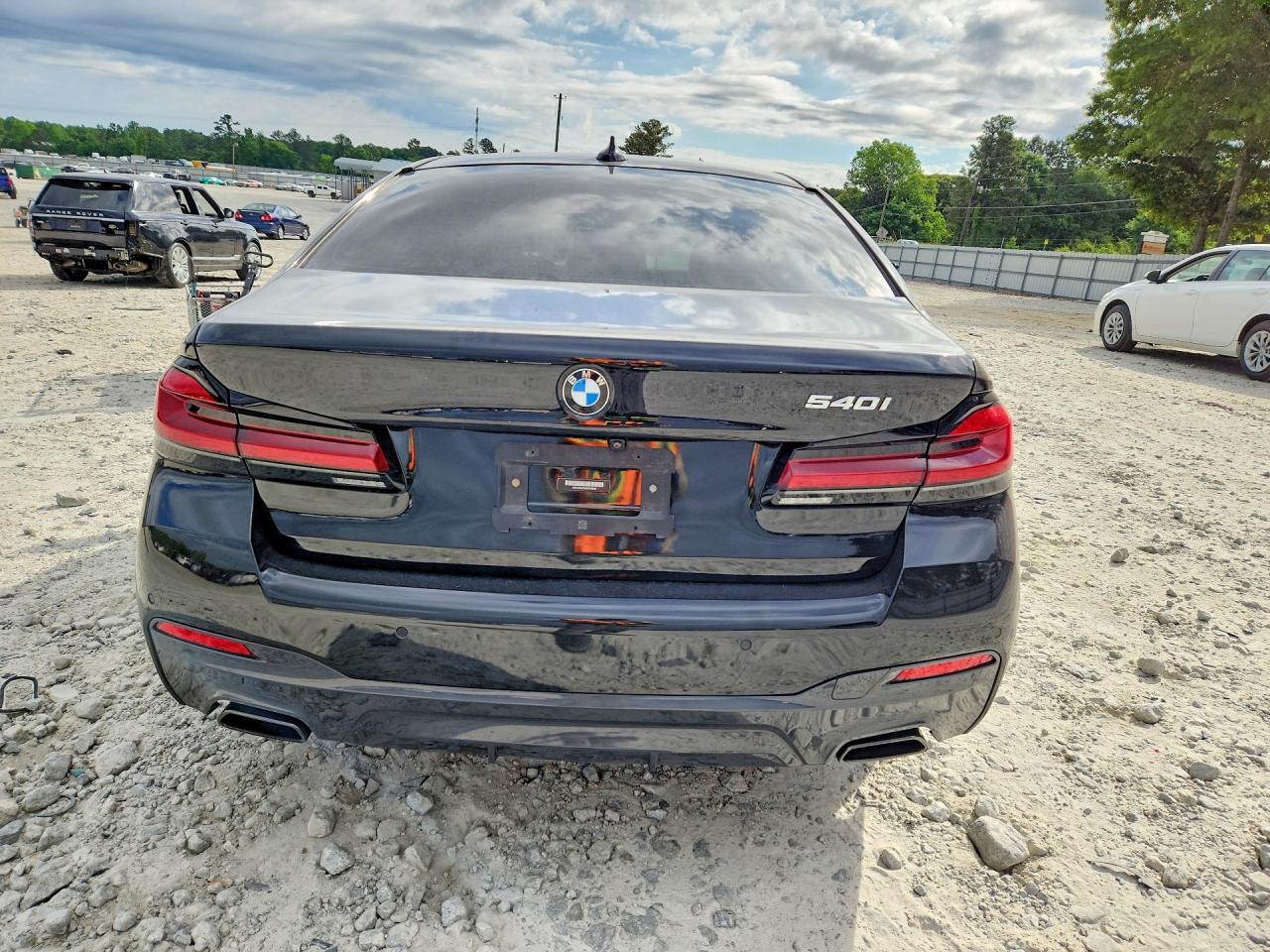 2021 BMW 540 I - Фото 6