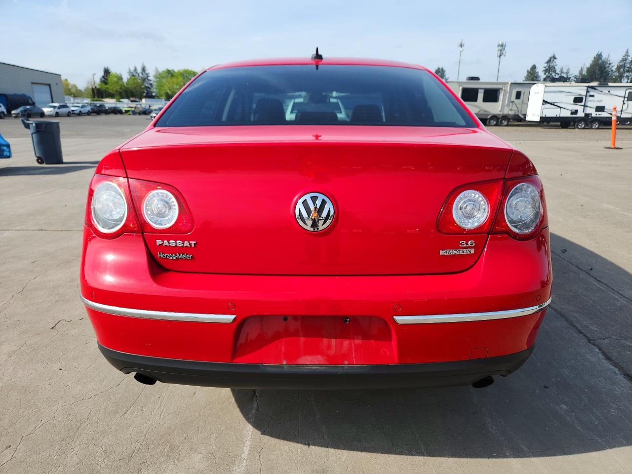 2007 Volkswagen Passat 3.6L 4Motion Sport - Image 6