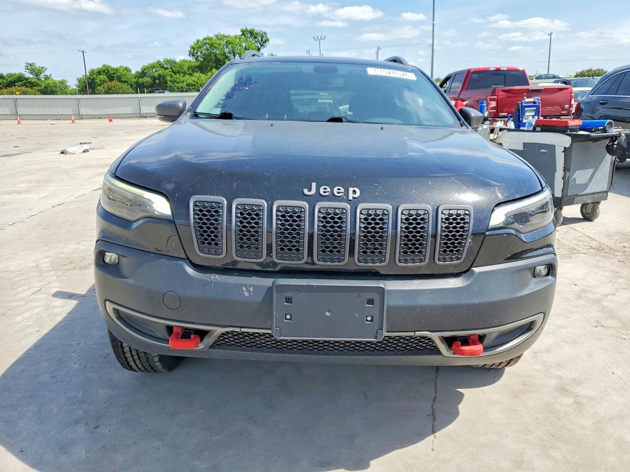 2020 Jeep Cherokee Trailhawk - Image 5