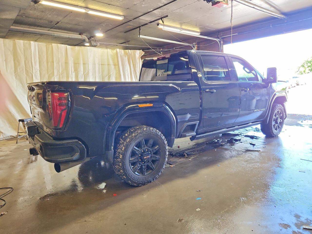 2024 GMC Sierra K2500 At4 - Фото 3