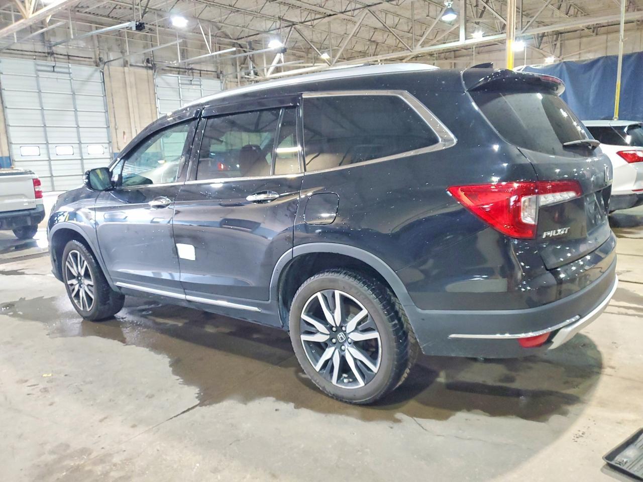 2022 Honda Pilot Elite - Фото 2