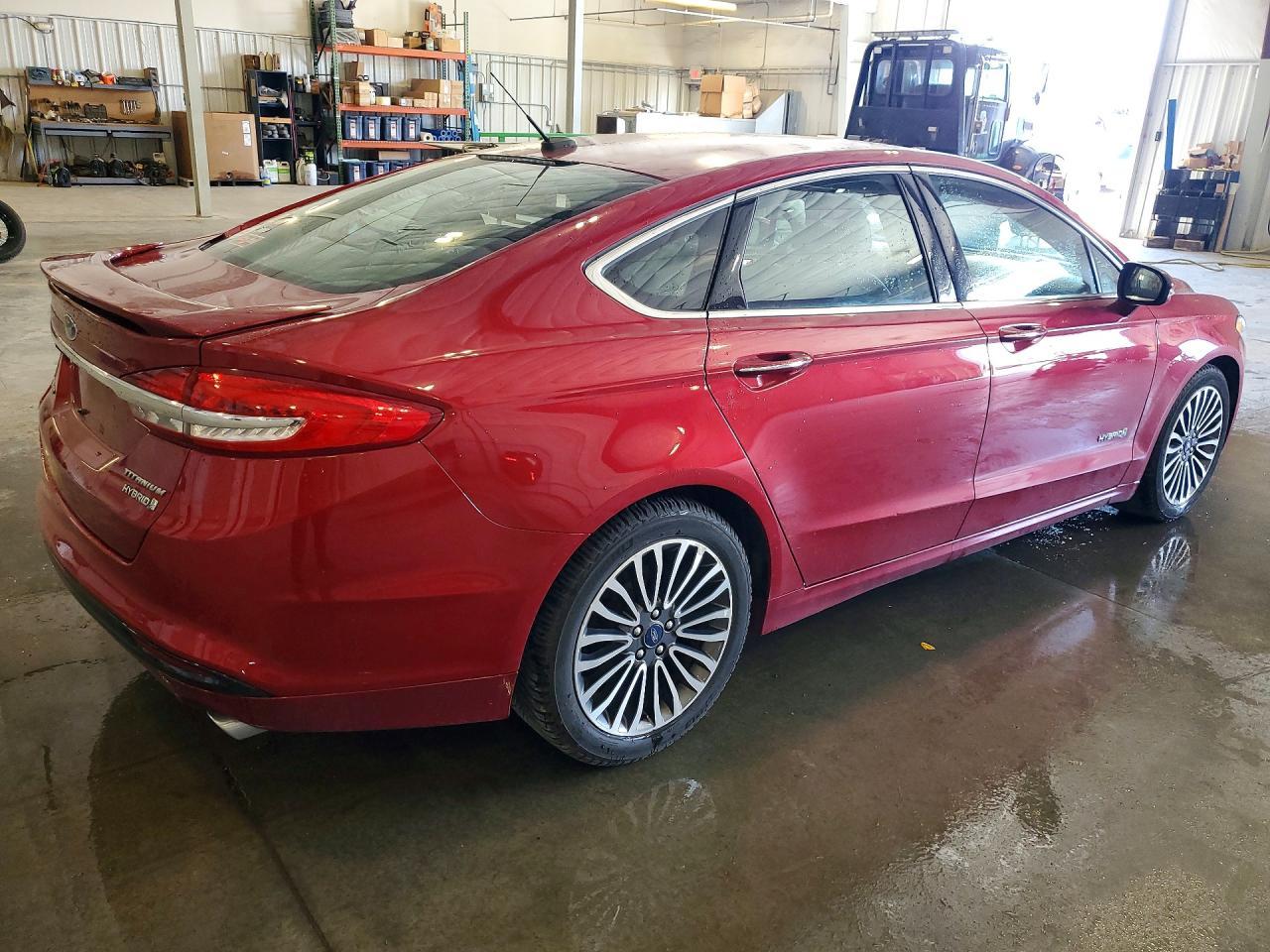 2018 Ford Fusion Titanium - Image 3