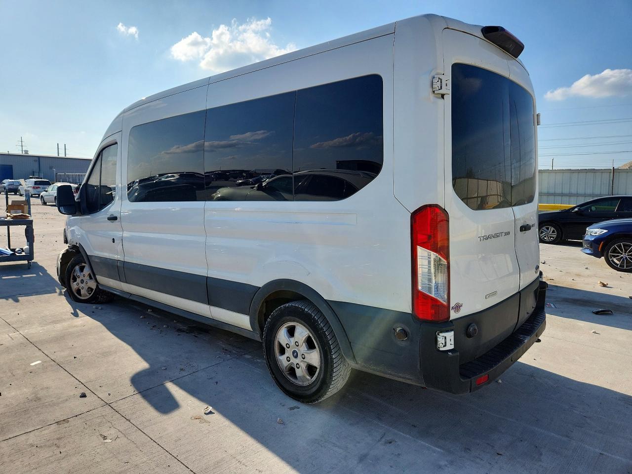 2019 Ford Transit T-350 - Image 2