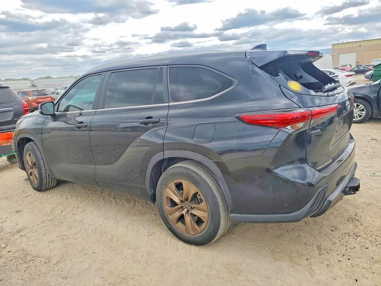 2023 Toyota Highlander Hybrid Bronze Edition - Фото 2