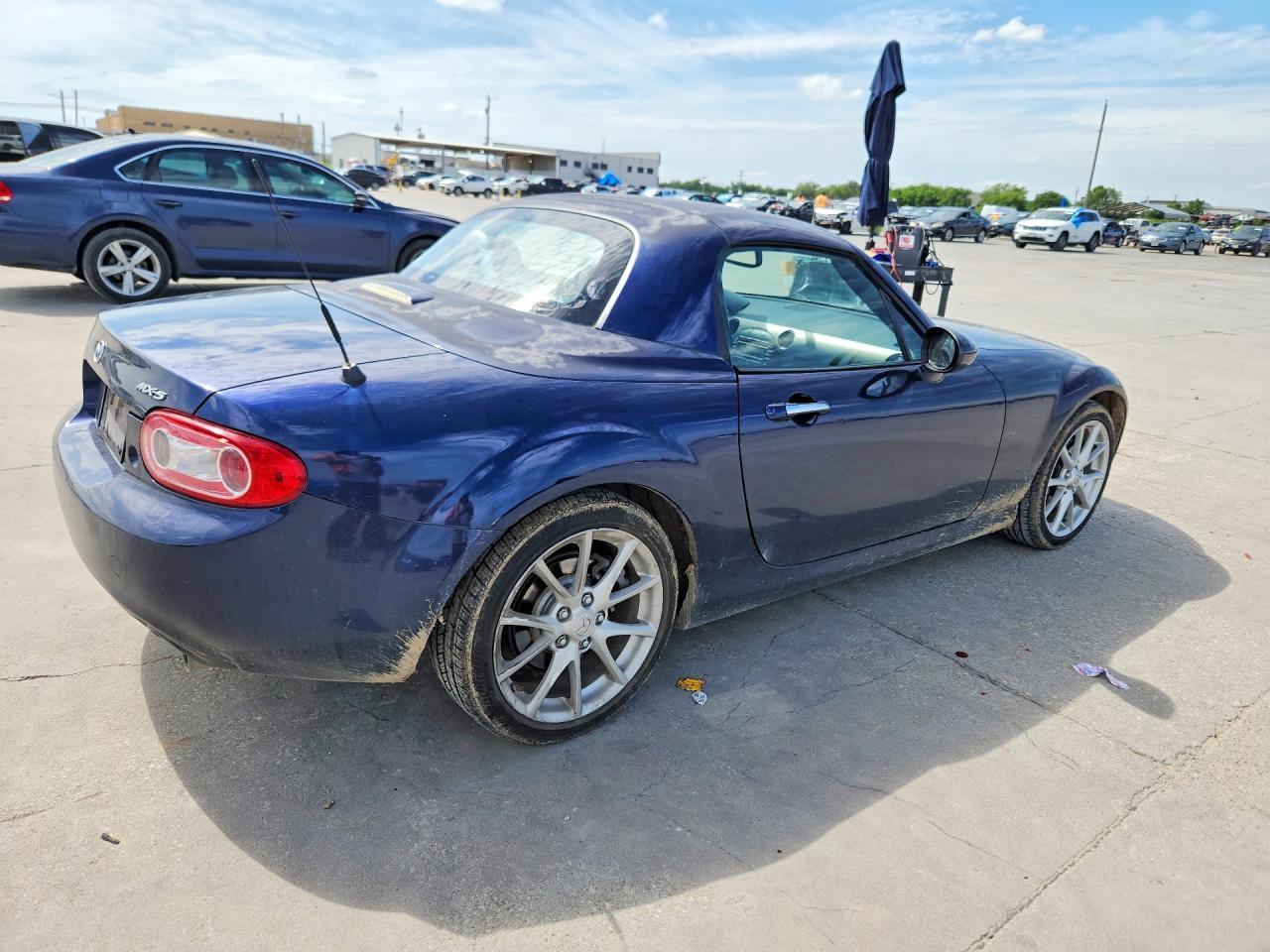 2012 Mazda Mx-5 Miata - Image 3