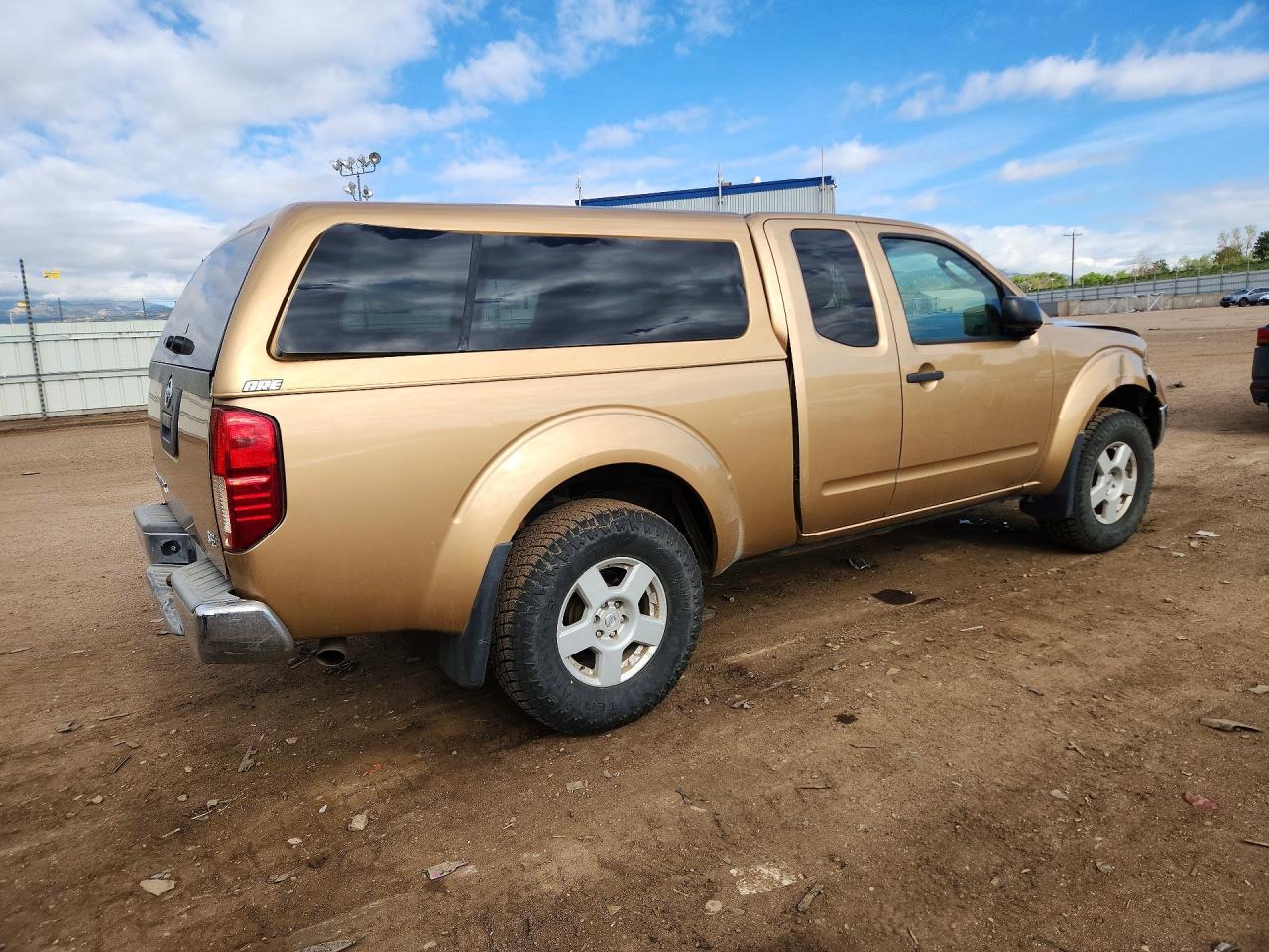 2005 Nissan Frontier Se - Image 3
