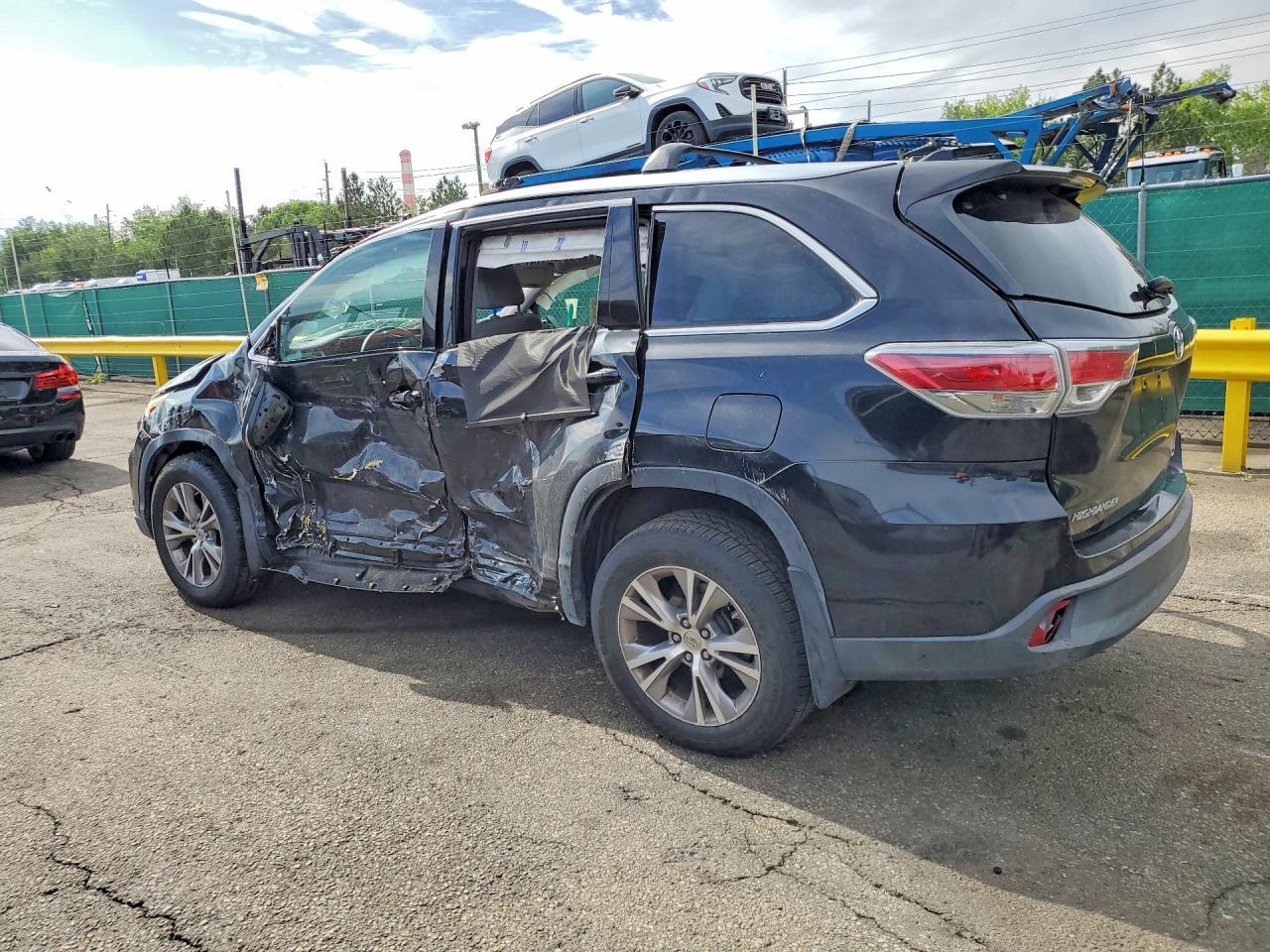 2015 Toyota Highlander Xle - Фото 2
