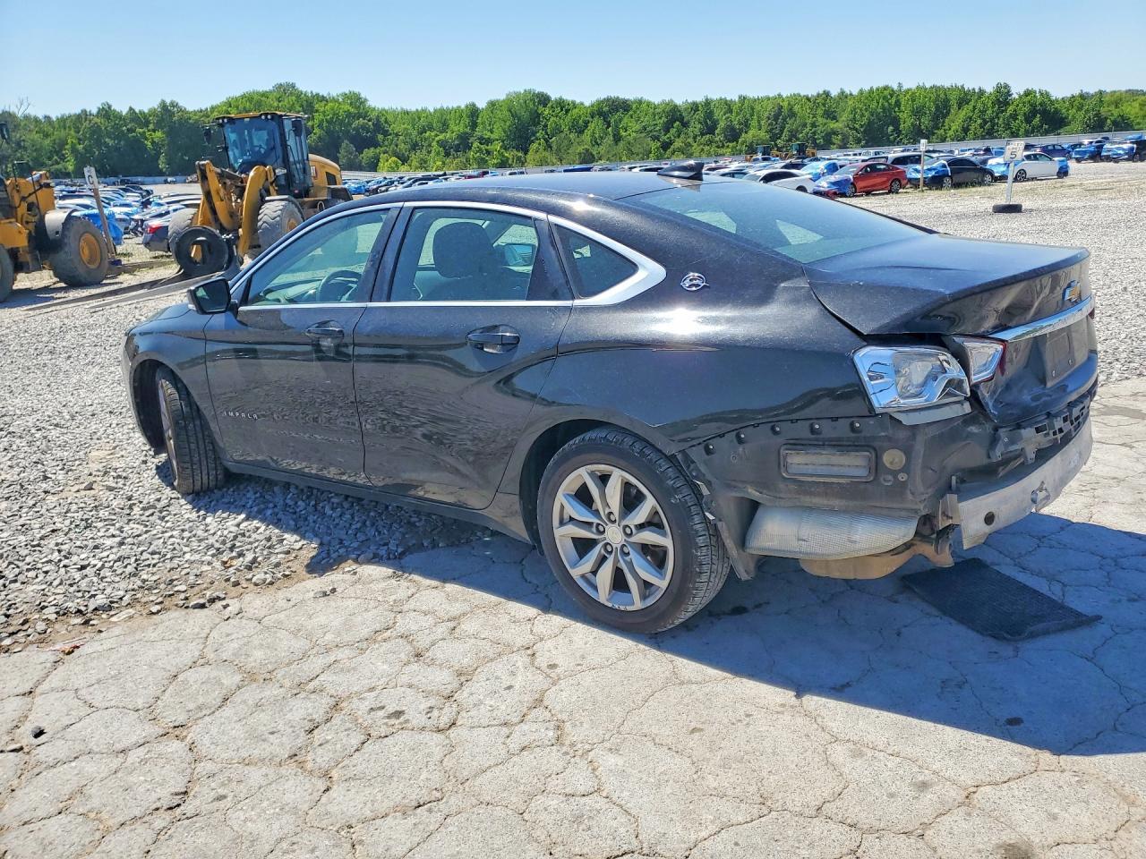 2017 Chevrolet Impala Lt - Image 2