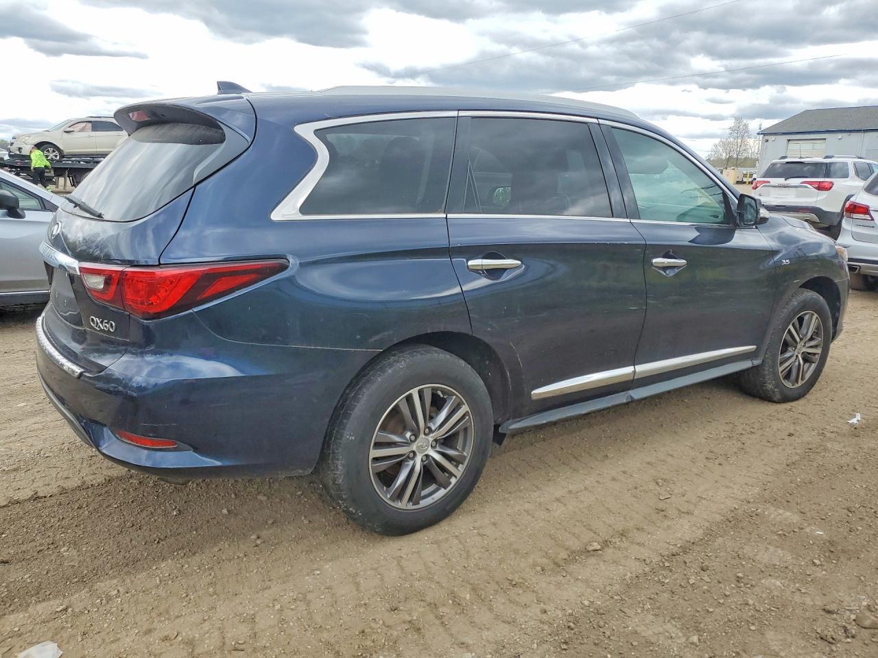 2020 Infiniti Qx60 Luxe - Image 3