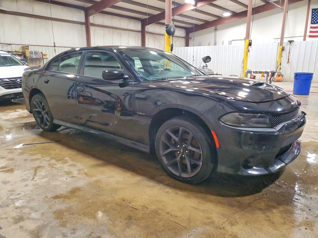 2019 Dodge Charger R - Фото 4