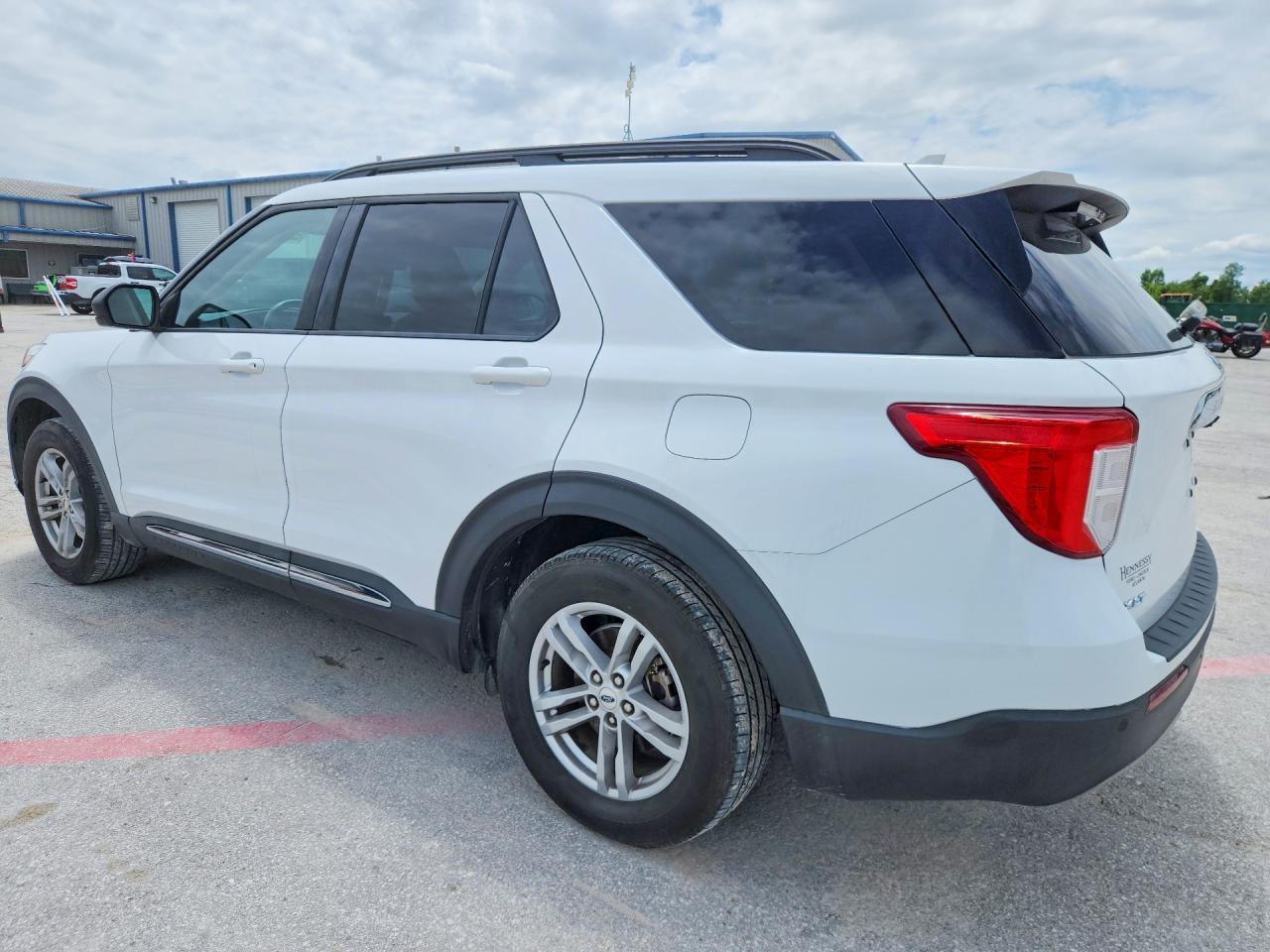 2020 Ford Explorer Xlt - Image 2
