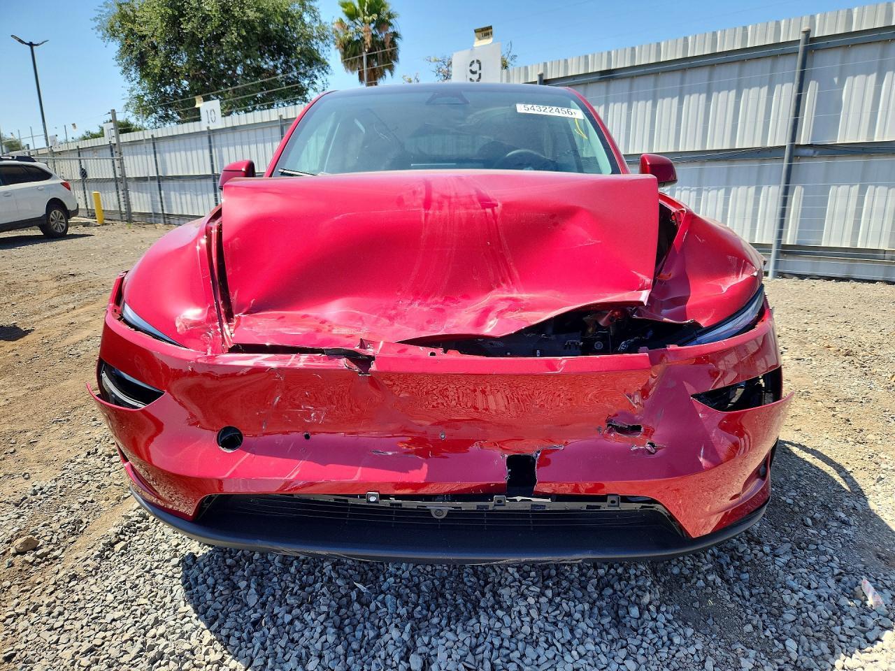 2026 Tesla Model Y - Image 5
