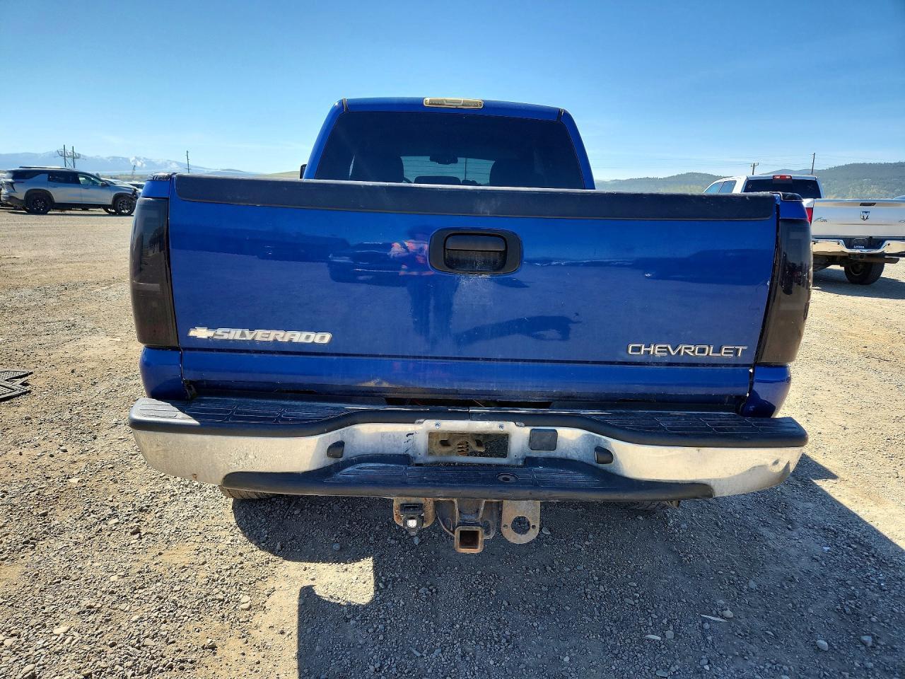 2004 Chevrolet Silverado K2500 Heavy Duty - Image 6