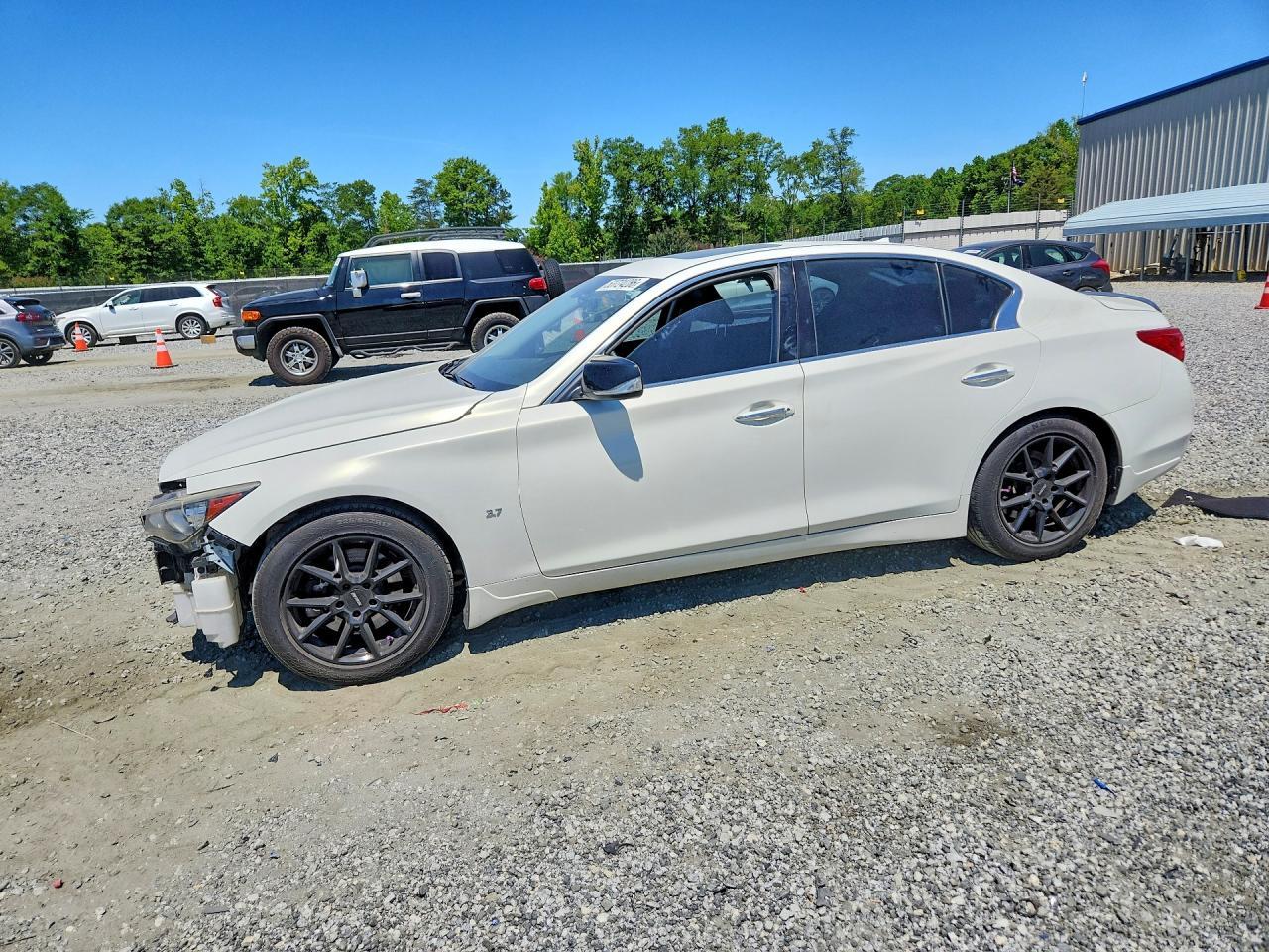 2015 Infiniti Q50 Premium