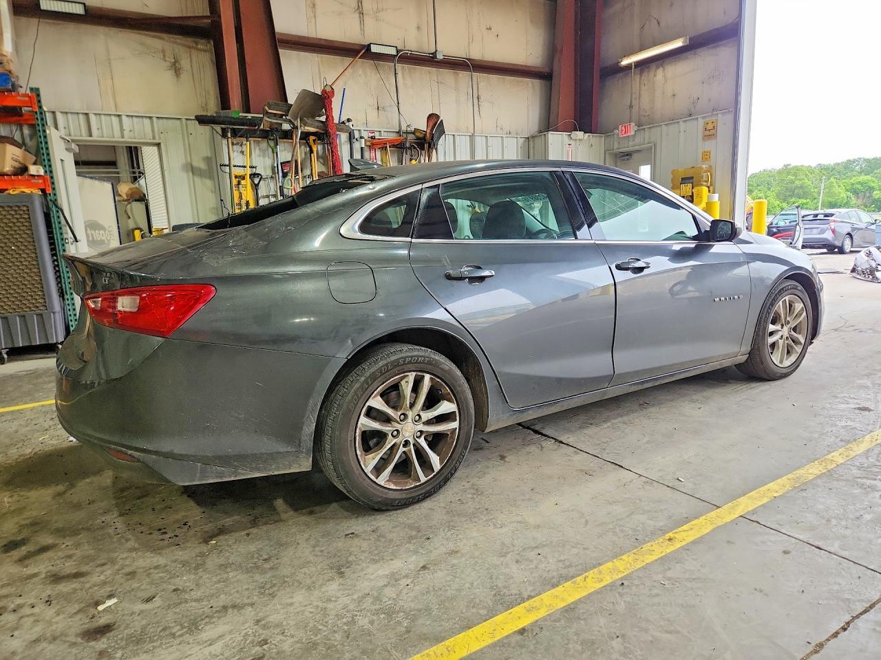 2016 Chevrolet Malibu Lt - Фото 3