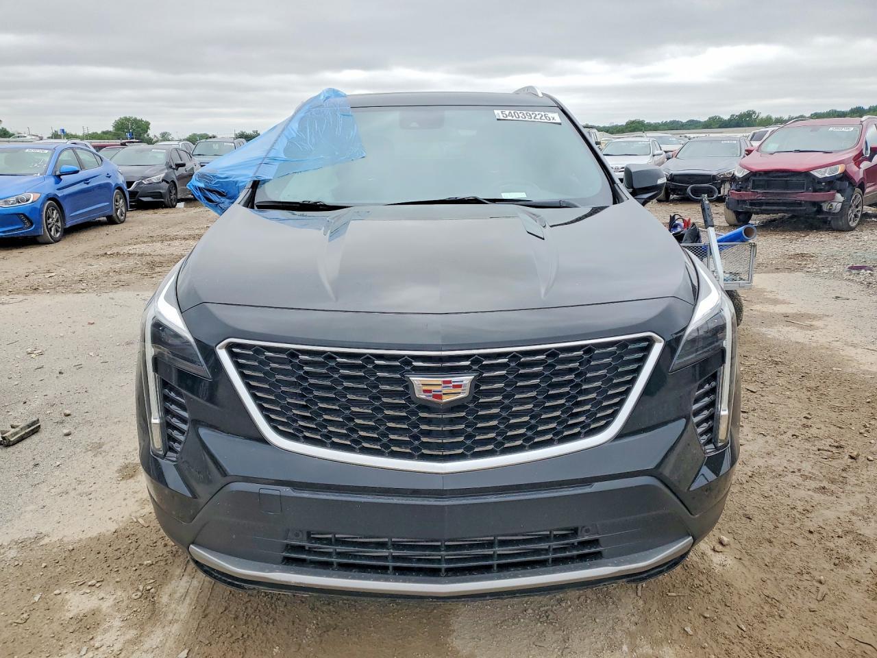 2023 Cadillac Xt4 Premium Luxury - Image 5
