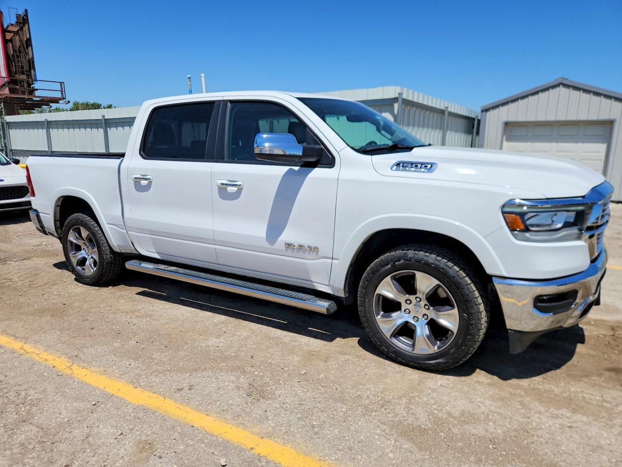 2020 Ram 1500 Laramie - Image 4