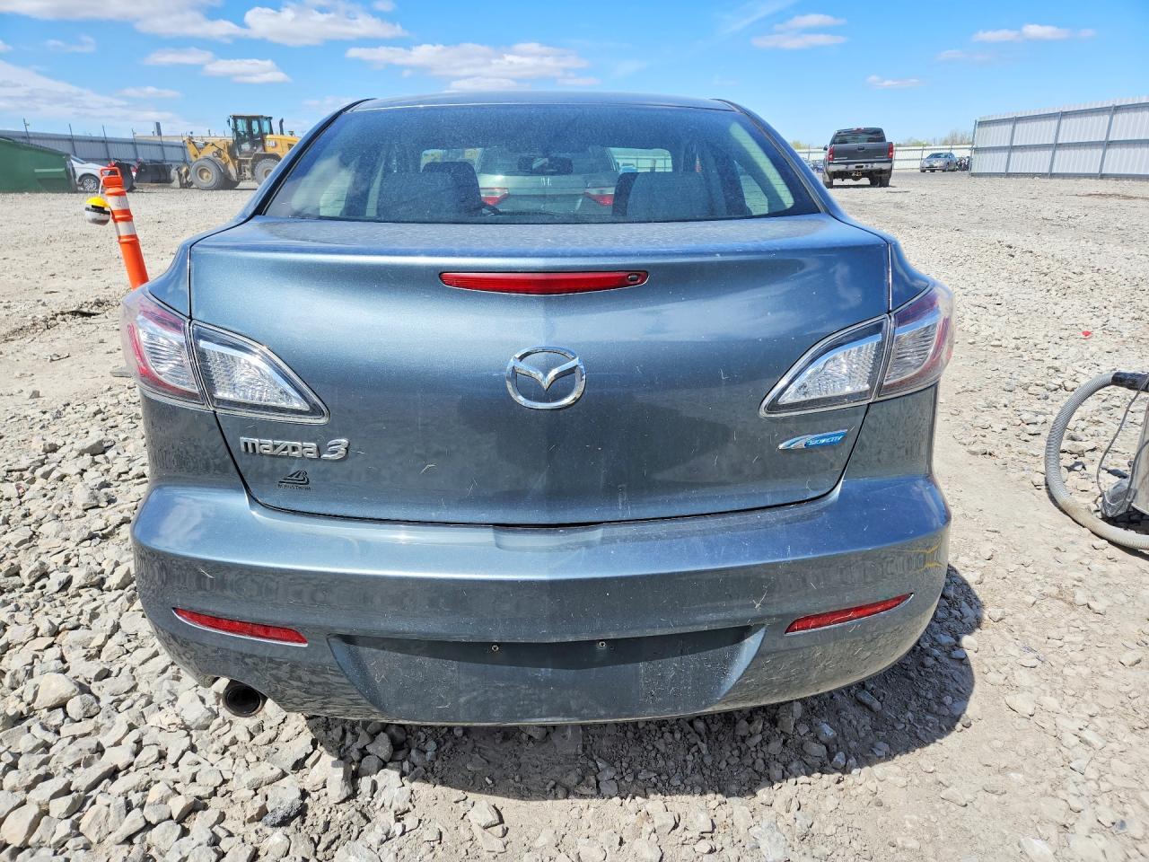 2013 Mazda 3 I - Фото 6