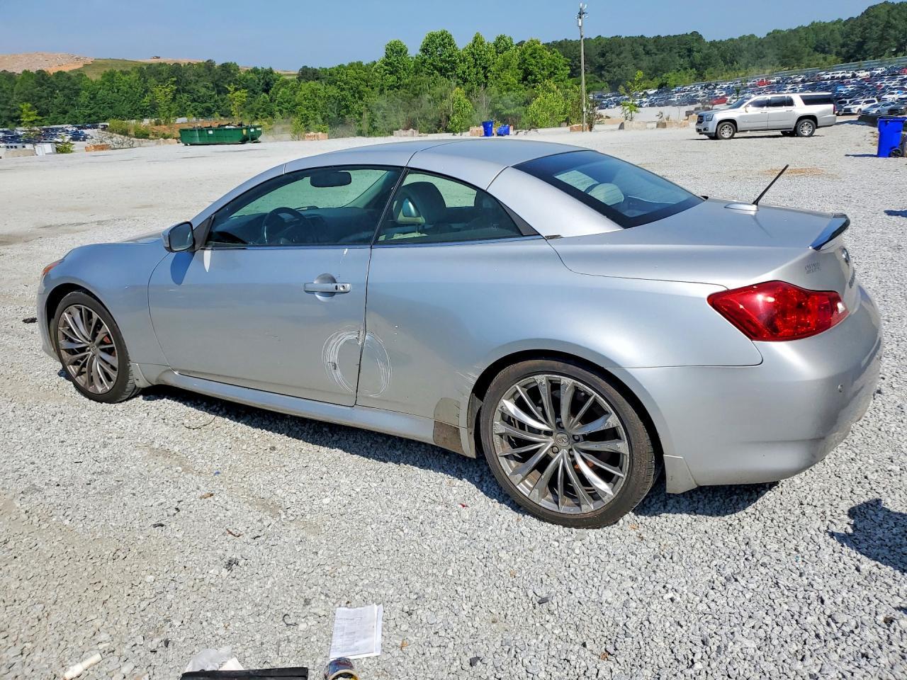 2012 Infiniti G37 Convertible Base - Фото 2