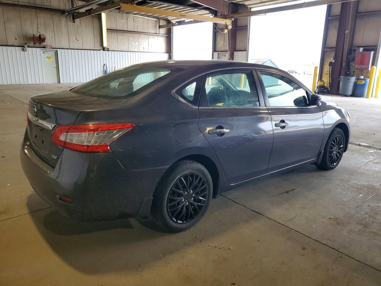 2013 Nissan Sentra - Фото 3