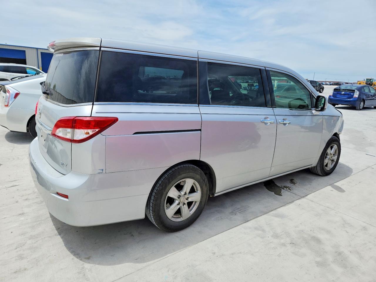 2014 Nissan Quest 3.5 S - Фото 3