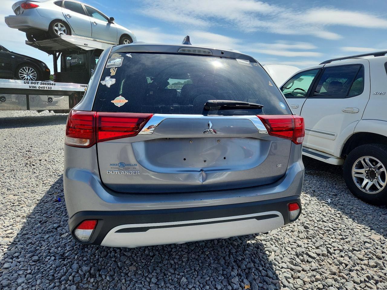 2020 Mitsubishi Outlander Se - Фото 6