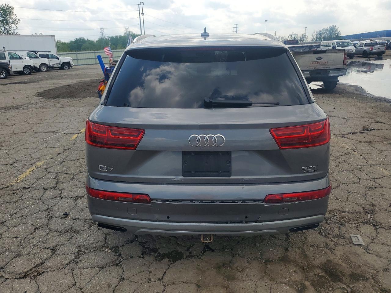 2017 Audi Q7 Premium Plus - Фото 6